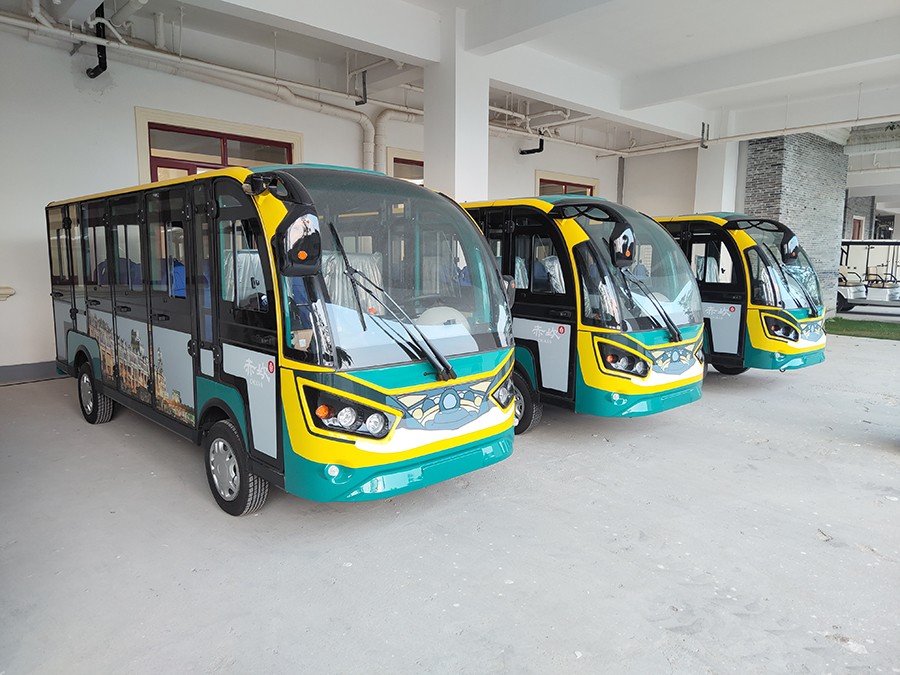 廣東赤坎古鎮(zhèn)交車(chē)